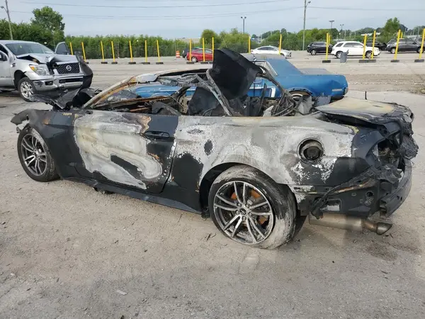 1FATP8UH2H5278524 2017 FORD MUSTANG - Image 2