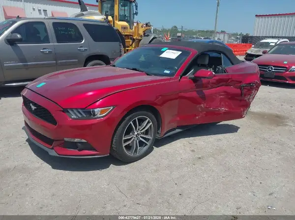 1FATP8UH2H5278832 2017 FORD MUSTANG - Image 2