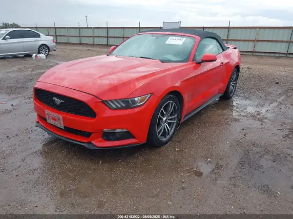 1FATP8UH2H5287482 2017 FORD MUSTANG - Image 2
