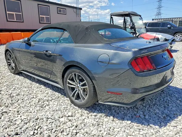 1FATP8UH2H5293587 2017 FORD MUSTANG - Image 2