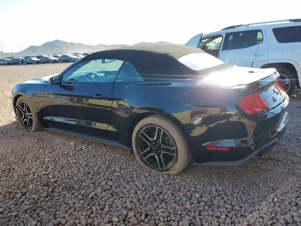 1FATP8UH2J5115412 2018 FORD MUSTANG - Image 2