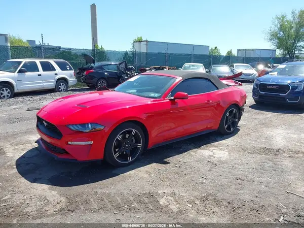 1FATP8UH2J5133019 2018 FORD MUSTANG - Image 2