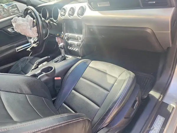 1FATP8UH2J5133277 2018 FORD MUSTANG - Image 8