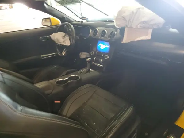 1FATP8UH2J5136518 2018 FORD MUSTANG - Image 8
