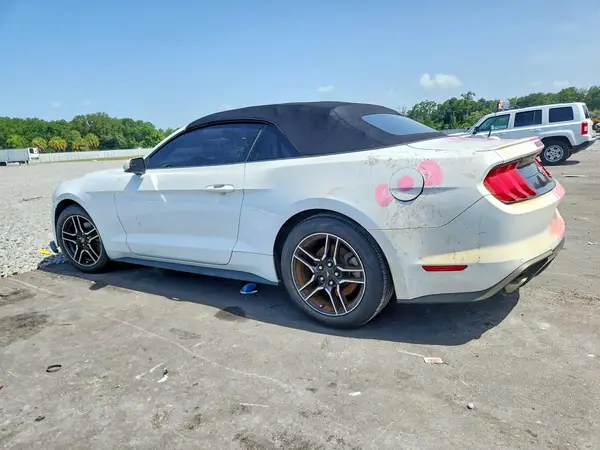 1FATP8UH2J5155649 2018 FORD MUSTANG - Image 2