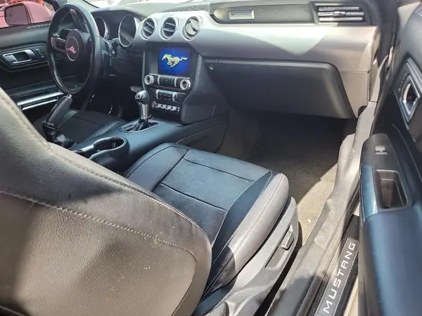 1FATP8UH2J5155649 2018 FORD MUSTANG - Image 8
