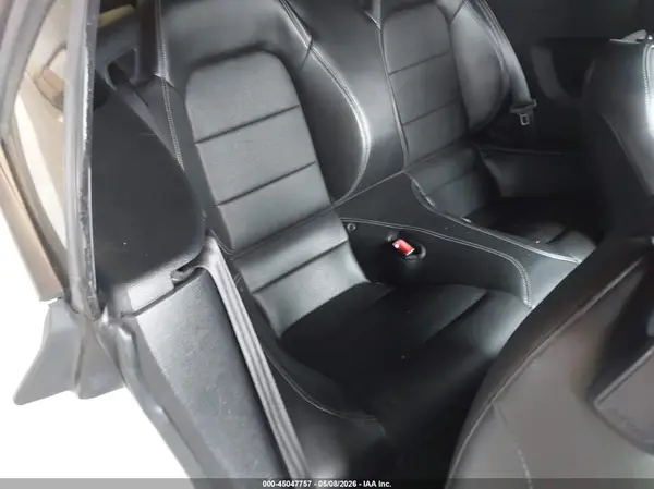1FATP8UH2J5155702 2018 FORD MUSTANG - Image 8