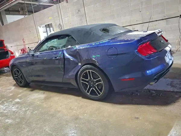 1FATP8UH2J5156400 2018 FORD MUSTANG - Image 2