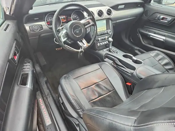 1FATP8UH2K5104721 2019 FORD MUSTANG - Image 8