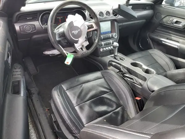 1FATP8UH2K5137914 2019 FORD MUSTANG - Image 8
