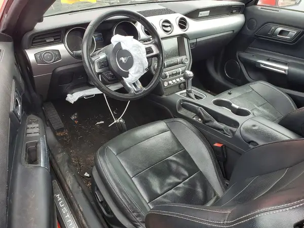 1FATP8UH2K5138870 2019 FORD MUSTANG - Image 8