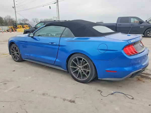 1FATP8UH2K5149660 2019 FORD MUSTANG - Image 2