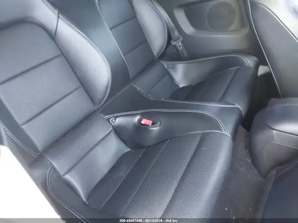 1FATP8UH2K5162246 2019 FORD MUSTANG - Image 8