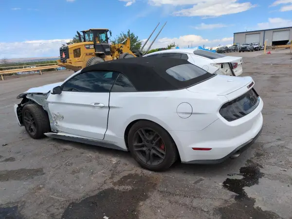 1FATP8UH2K5171898 2019 FORD MUSTANG - Image 2