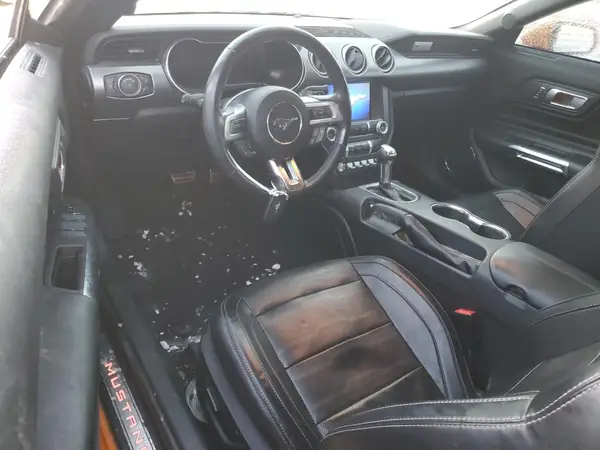 1FATP8UH2K5172002 2019 FORD MUSTANG - Image 8