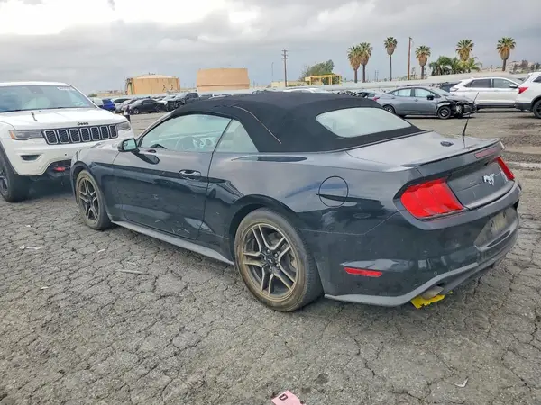 1FATP8UH2K5193450 2019 FORD MUSTANG - Image 2