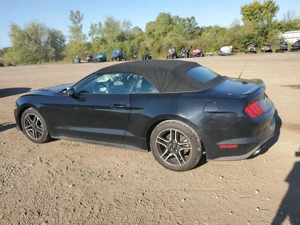 1FATP8UH2L5101299 2020 FORD MUSTANG - Image 2