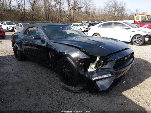 1FATP8UH2L5101495 2020 FORD MUSTANG - Image 1