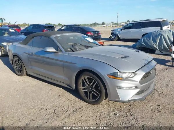 1FATP8UH2L5112755 2020 FORD MUSTANG - Image 1