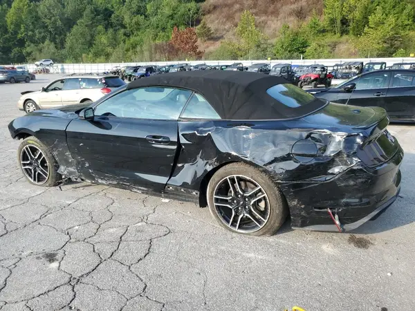 1FATP8UH2L5131371 2020 FORD MUSTANG - Image 2