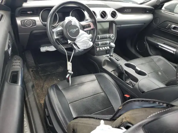 1FATP8UH2L5147067 2020 FORD MUSTANG - Image 8
