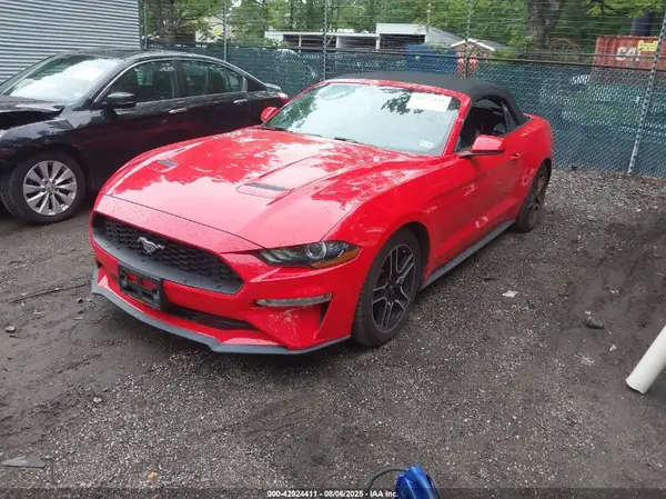 1FATP8UH2L5179808 2020 FORD MUSTANG - Image 2