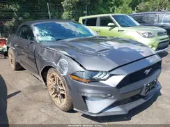 1FATP8UH2M5104883 2021 FORD MUSTANG