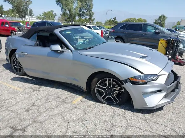 1FATP8UH2M5120162 2021 FORD MUSTANG - Image 1
