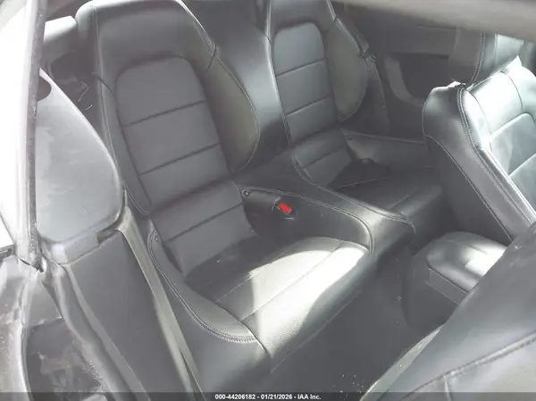 1FATP8UH2M5120209 2021 FORD MUSTANG - Image 8