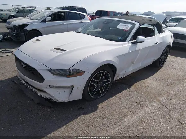 1FATP8UH2M5121277 2021 FORD MUSTANG - Image 2