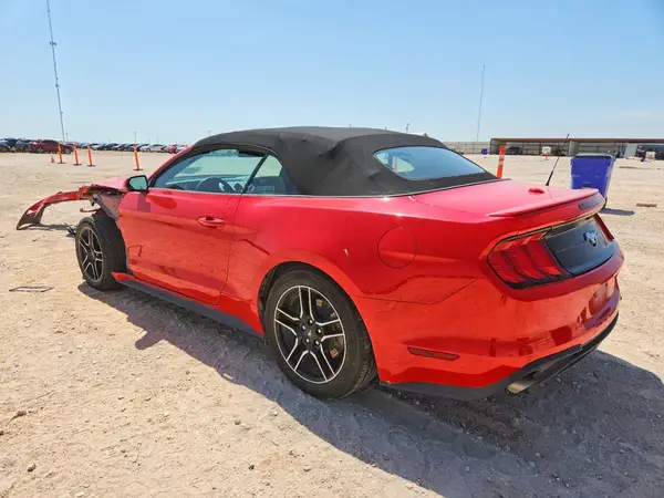 1FATP8UH2N5124679 2022 FORD MUSTANG - Image 2