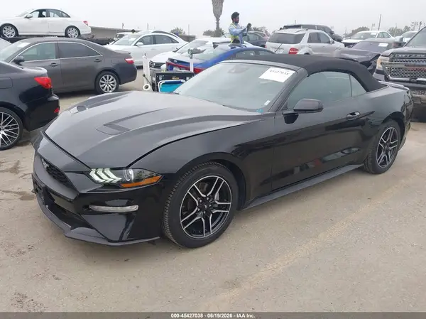 1FATP8UH2P5105326 2023 FORD MUSTANG - Image 2