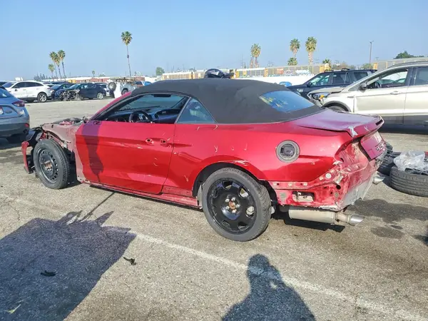 1FATP8UH2P5107903 2023 FORD MUSTANG - Image 2