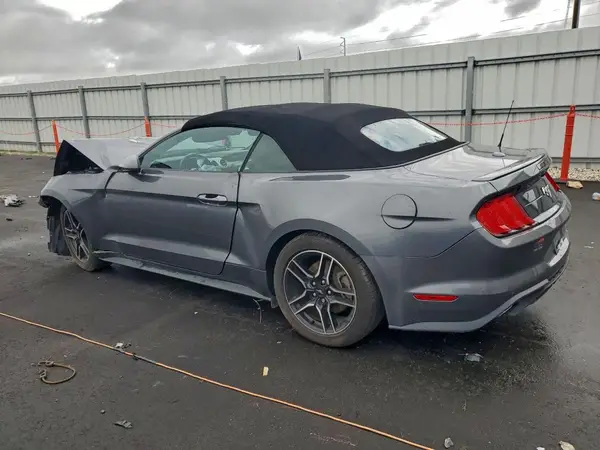 1FATP8UH2P5107979 2023 FORD MUSTANG - Image 2