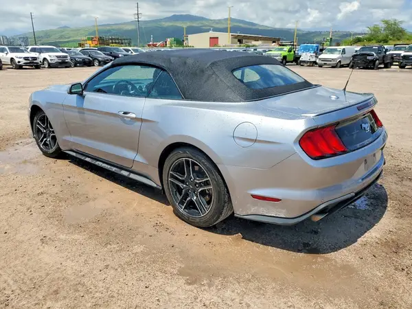 1FATP8UH2P5108064 2023 FORD MUSTANG - Image 2