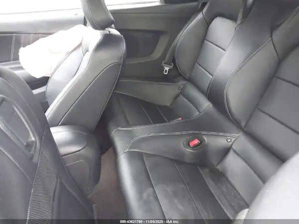 1FATP8UH3G5217262 2016 FORD MUSTANG - Image 8