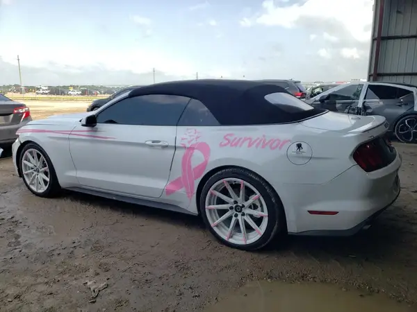 1FATP8UH3G5226916 2016 FORD MUSTANG - Image 2