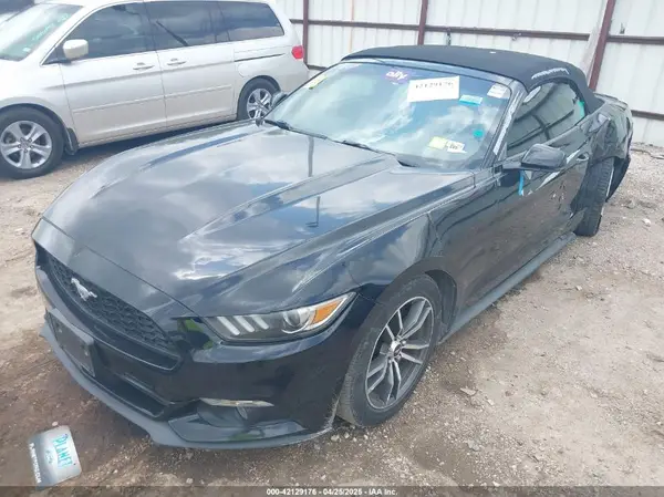 1FATP8UH3G5226950 2016 FORD MUSTANG - Image 2