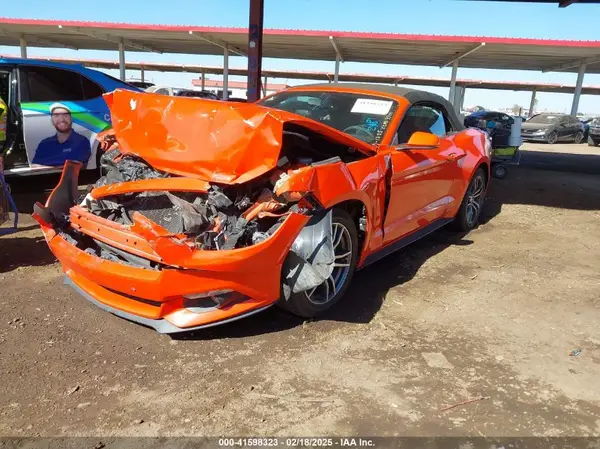 1FATP8UH3G5329740 2016 FORD MUSTANG - Image 2
