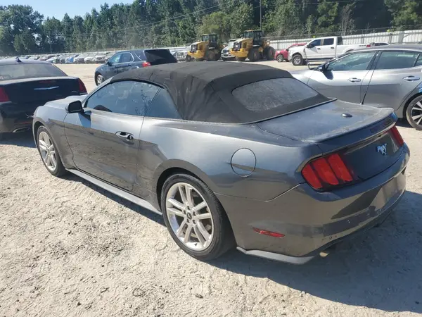 1FATP8UH3H5202505 2017 FORD MUSTANG - Image 2
