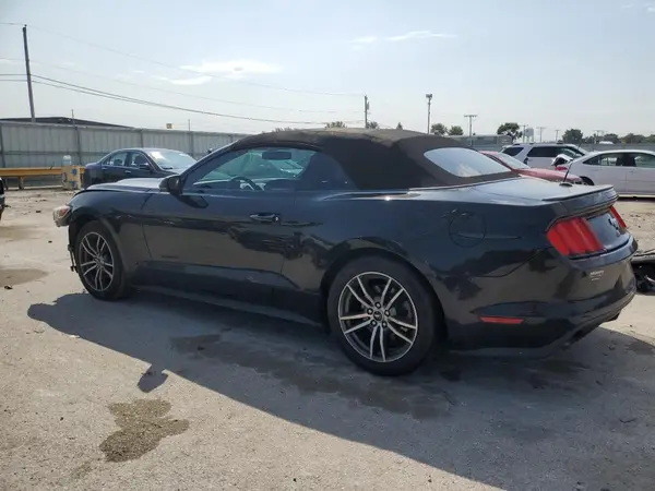 1FATP8UH3H5205078 2017 FORD MUSTANG - Image 2