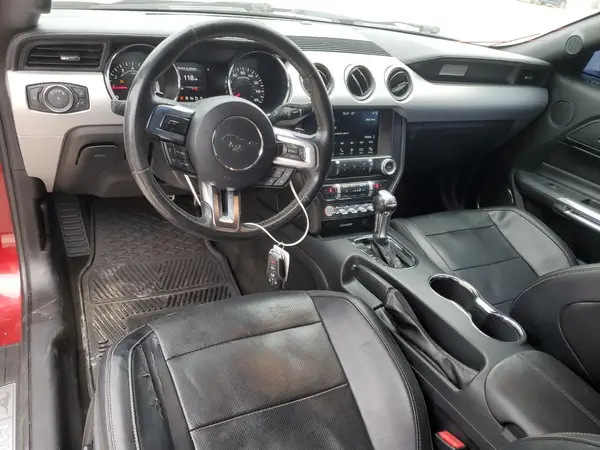 1FATP8UH3H5217294 2017 FORD MUSTANG - Image 8