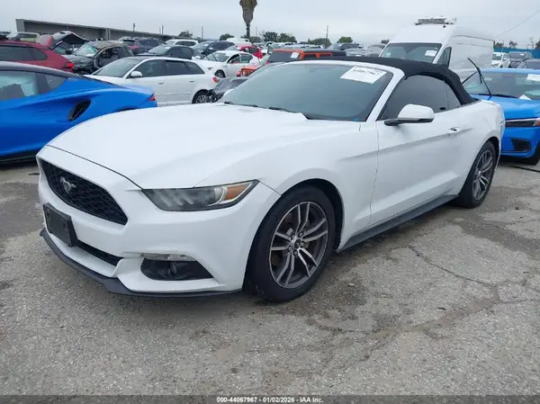 1FATP8UH3H5218350 2017 FORD MUSTANG - Image 2