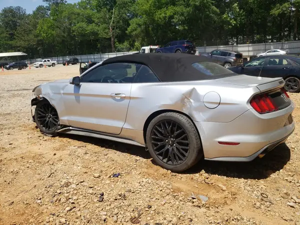 1FATP8UH3H5307982 2017 FORD MUSTANG - Image 2