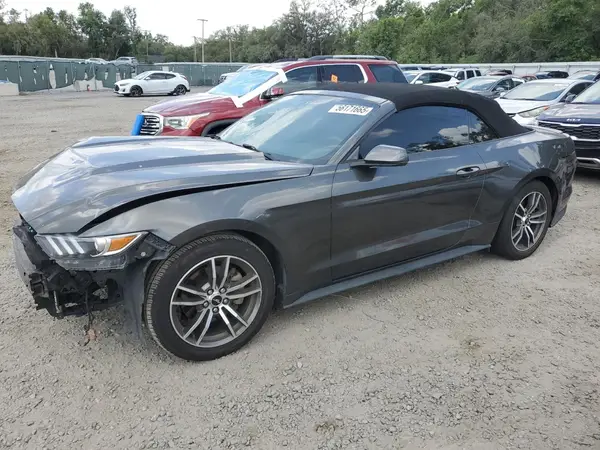 1FATP8UH3H5334454 2017 FORD MUSTANG - Image 1