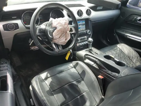 1FATP8UH3H5334454 2017 FORD MUSTANG - Image 8