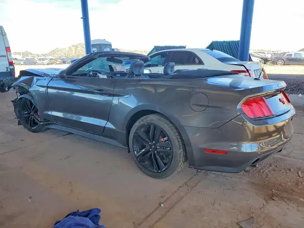 1FATP8UH3H5358690 2017 FORD MUSTANG - Image 2