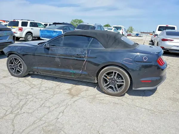 1FATP8UH3J5109554 2018 FORD MUSTANG - Image 2