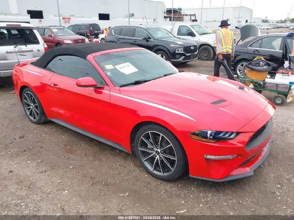 1FATP8UH3J5124720 2018 FORD MUSTANG - Image 1