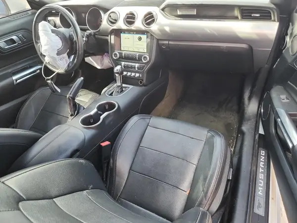 1FATP8UH3J5136060 2018 FORD MUSTANG - Image 8